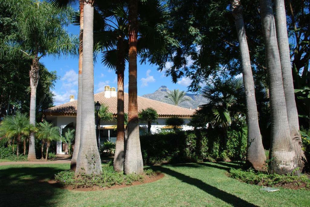 Great Puerto Banus Apartment Marbella Exterior photo